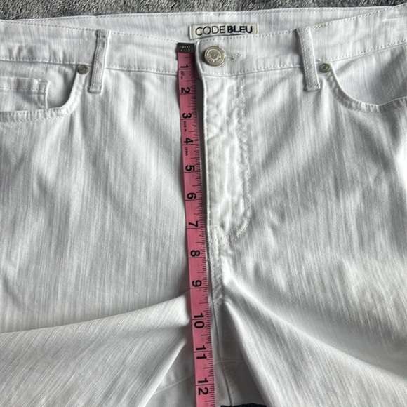 Code Bleu Classic Denim Capri in White Size 14 EUC - Picture 4 of 9